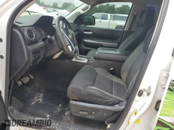 2016 Toyota Tundra SR5 z VIN 5TFRW5F15GX192519, wystawiony jako Copart lot #87386835 z przebiegiem 220 690 mil mil oraz Szkoda całkowita • Salvage title. Historia ofert i sprzedaży dostępna na DreamBid. Obrazek 7.