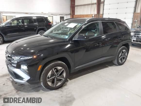 2025 Hyundai Tucson SEL with VIN KM8JBCDE8SU375065, listed as a IAAI auction lot 43152546 with 26,619 mi miles and . Bid and sale history available at DreamBid. Image 17.