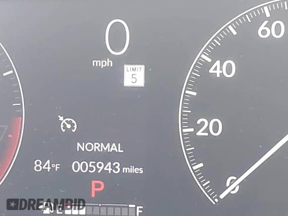 2025 Honda HR-V LX с VIN 3CZRZ1H31SM743505, выставлен на аукционе IAAI как лот 42721427 с пробегом 5 943 миль миль и . История ставок и продаж доступна на DreamBid. Изображение 15.