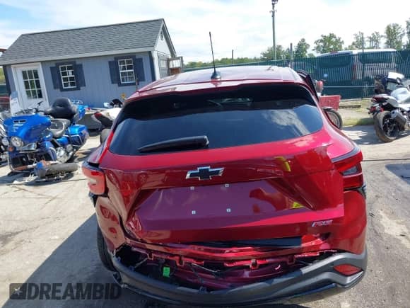 2025 Chevrolet Trax 1RS с VIN KL77LGEP6SC300788, выставлен на аукционе IAAI как лот 43183710 с пробегом 1 431 миль миль и . История ставок и продаж доступна на DreamBid. Изображение 16.