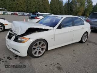 2007 BMW 3 Series 335i z VIN WBAVB73567PA89882, wystawiony jako Copart lot #86716405 z przebiegiem 210 385 mil mil oraz Szkoda całkowita • Salvage title. Historia ofert i sprzedaży dostępna na DreamBid. Obrazek 1.