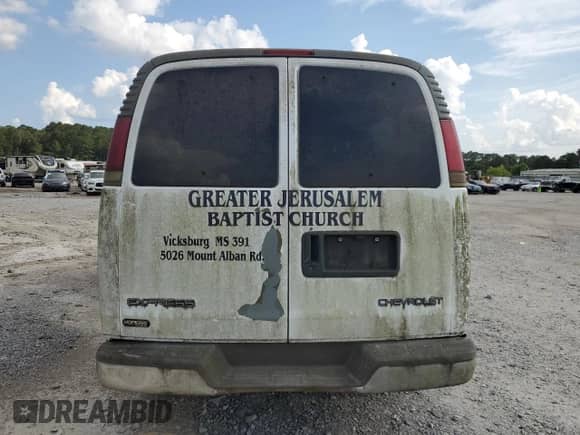 2002 Chevrolet Express with VIN 1GAHG39R021176117, listed as a Copart auction lot 59724485 with 95,364 mi miles and Clean title. Bid and sale history available at DreamBid. Image 6.