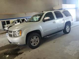 2010 Chevrolet Tahoe LT с VIN 1GNUKBE01AR227010, выставлен на аукционе Copart как лот 84728725 с пробегом 226 901 миль миль и Списание • Salvage title. История ставок и продаж доступна на DreamBid. Изображение 1.