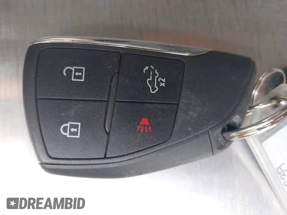 2024 Chevrolet Silverado 2500HD Work Truck z VIN 1GC1YLEY3RF403719, wystawiony jako IAAI lot #42527719 z przebiegiem 35 113 mil mil oraz . Historia ofert i sprzedaży dostępna na DreamBid. Obrazek 11.