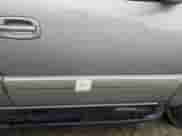 2004 Chevrolet Suburban LT z VIN 1GNEC16Z44J320633, wystawiony jako Copart lot #73777104 z przebiegiem 231 471 mil mil oraz Nie do naprawy • Non repairable. Historia ofert i sprzedaży dostępna na DreamBid. Obrazek 12.