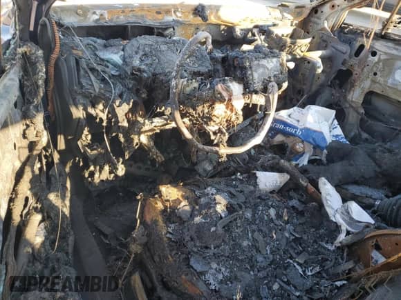 2016 Subaru WRX Limited with VIN JF1VA1L67G9834674, listed as a Copart auction lot 83782464 with Not provided miles and Non repairable. Bid and sale history available at DreamBid. Image 8.