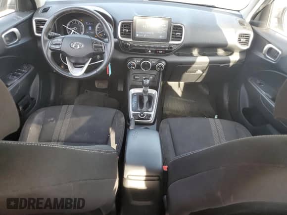 2020 Hyundai Venue Denim с VIN KMHRC8A39LU029916, выставлен на аукционе Copart как лот 43807075 с пробегом 97 004 миль миль и Списание • Salvage title. История ставок и продаж доступна на DreamBid. Изображение 8.