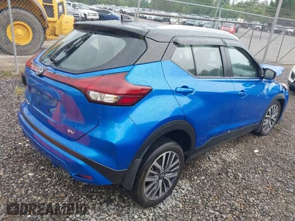 2024 Nissan Kicks SV с VIN 3N1CP5CV2RL574437, выставлен на аукционе IAAI как лот 43114258 с пробегом 50 795 миль миль и . История ставок и продаж доступна на DreamBid. Изображение 4.