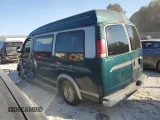 1996 Chevrolet Chevy Van with VIN 1GBFG15R1T1013975, listed as a Copart auction lot 81642265 with 46,312 mi miles and Salvage title. Bid and sale history available at DreamBid. Image 2.