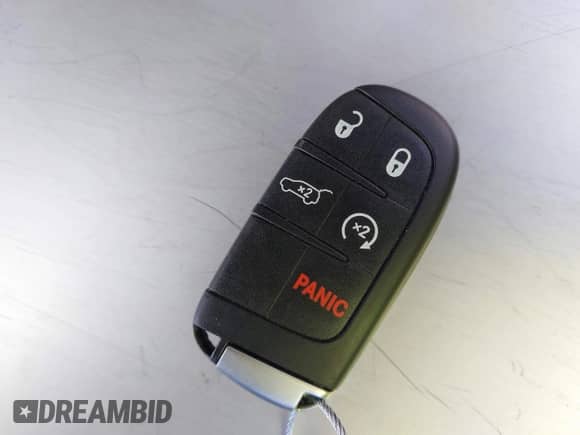 2020 Jeep Grand Cherokee Laredo E с VIN 1C4RJEAG1LC439529, выставлен на аукционе IAAI как лот 43363428 с пробегом 104 378 миль миль и . История ставок и продаж доступна на DreamBid. Изображение 11.