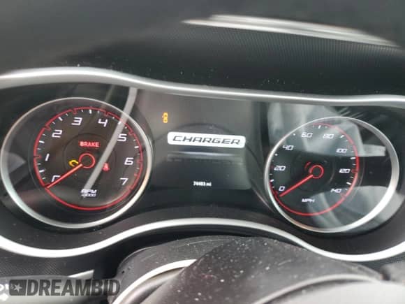 2018 Dodge Charger SXT Plus with VIN 2C3CDXHGXJH176339, listed as a Copart auction lot 82570735 with 74,483 mi miles and Salvage title. Bid and sale history available at DreamBid. Image 9.