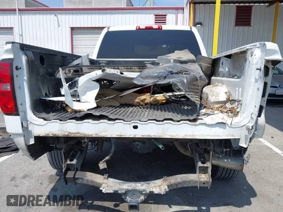 2017 Chevrolet Silverado 1500 Custom с VIN 1GCRCPEH8HZ229667, выставлен на аукционе IAAI как лот 42609687 с пробегом 126 010 миль миль и . История ставок и продаж доступна на DreamBid. Изображение 17.