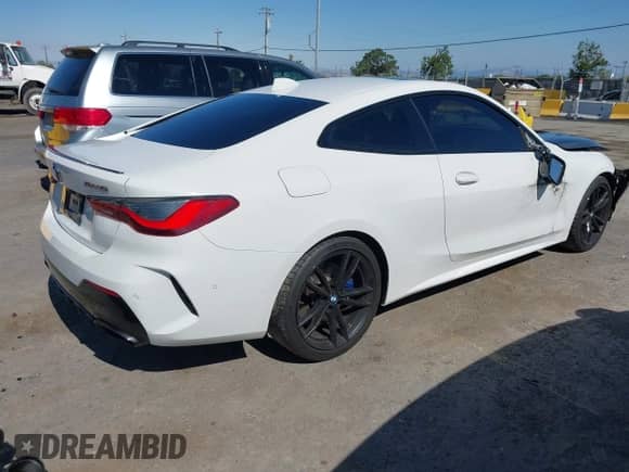 2021 BMW 4 Series M440i xDrive с VIN WBA13AR00MCF97918, выставлен на аукционе IAAI как лот 42715366 с пробегом 46 088 миль миль и . История ставок и продаж доступна на DreamBid. Изображение 4.