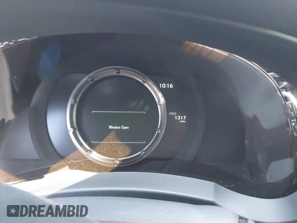 2024 Lexus IS 500 F Sport Performance z VIN JTHAP1D22R5006706, wystawiony jako IAAI lot #42397037 z przebiegiem 1 317 mil mil oraz . Historia ofert i sprzedaży dostępna na DreamBid. Obrazek 16.