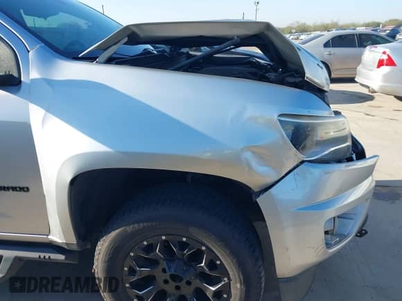2020 Chevrolet Colorado 4WD LT с VIN 1GCGTCEN6L1202786, выставлен на аукционе IAAI как лот 41188869 с пробегом 111 861 миль миль и . История ставок и продаж доступна на DreamBid. Изображение 19.