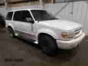 2001 Ford Explorer with VIN 1FMDU85P81ZA00346, listed as a Copart auction lot 45863385 with 212,494 mi miles and Non repairable. Bid and sale history available at DreamBid. Image 4.
