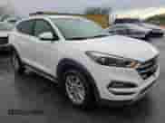 2017 Hyundai Tucson Sport с VIN KM8J33A22HU396428, выставлен на аукционе Copart как лот 81617335 с пробегом 108 397 миль миль и Списание • Salvage title. История ставок и продаж доступна на DreamBid. Изображение 4.