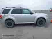 2011 Ford Escape XLT с VIN 1FMCU9D76BKC24437, выставлен на аукционе IAAI как лот 41882416 с пробегом 187 988 миль миль и . История ставок и продаж доступна на DreamBid. Изображение 13.
