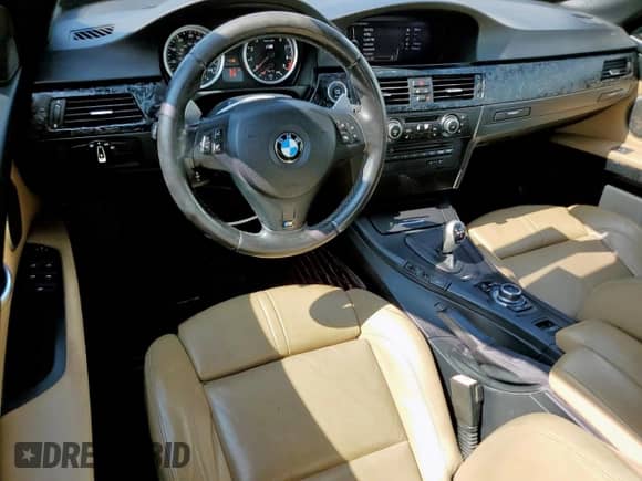 2010 BMW M3 с VIN WBSWL9C59AP332730, выставлен на аукционе Copart как лот 58520165 с пробегом 125 910 миль миль и Чистый • Clean title. История ставок и продаж доступна на DreamBid. Изображение 8.