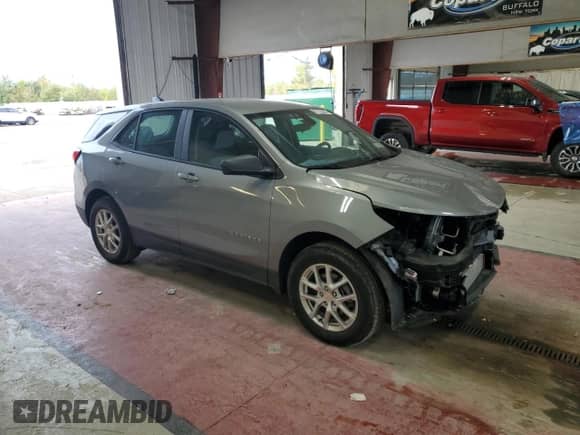 2024 Chevrolet Equinox LS with VIN 3GNAXSEG3RL336380, listed as a Copart auction lot 81123605 with 9,212 mi miles and Salvage title. Bid and sale history available at DreamBid. Image 4.