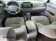 2005 Toyota Camry LE с VIN 4T1BE32KX5U580217, выставлен на аукционе Copart как лот 84277665 с пробегом 132 303 миль миль и Списание • Salvage title. История ставок и продаж доступна на DreamBid. Изображение 8.