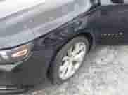 2016 Chevrolet Impala LT z VIN 2G1115S30G9161317, wystawiony jako IAAI lot #43037285 z przebiegiem 173 605 mil mil oraz . Historia ofert i sprzedaży dostępna na DreamBid. Obrazek 18.