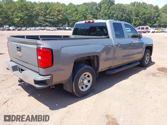 2017 Chevrolet Silverado 1500 Work Truck с VIN 1GCRCNEH9HZ200568, выставлен на аукционе IAAI как лот 43062055 с пробегом 157 628 миль миль и . История ставок и продаж доступна на DreamBid. Изображение 4.