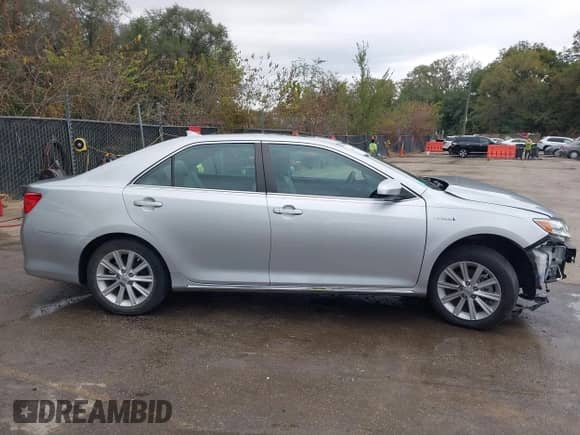 2013 Toyota Camry LE z VIN 4T1BD1FK2DU069763, wystawiony jako IAAI lot #43414989 z przebiegiem 70 738 mil mil oraz . Historia ofert i sprzedaży dostępna na DreamBid. Obrazek 13.