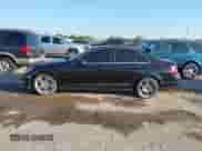2014 Mercedes-Benz C 300 Sport z VIN WDDGF8AB1ER313305, wystawiony jako IAAI lot #43389334 z przebiegiem 201 724 mil mil oraz . Historia ofert i sprzedaży dostępna na DreamBid. Obrazek 14.