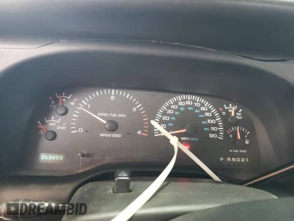 2001 Dodge 2500 с VIN 3B7KC23601G244241, выставлен на аукционе Copart как лот 86622615 с пробегом 353 893 миль миль и Списание • Salvage title. История ставок и продаж доступна на DreamBid. Изображение 9.