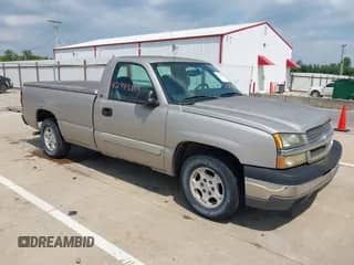 2004 Chevrolet Silverado 1500 LS with VIN 1GCEC14T54Z191195, listed as a IAAI auction lot 42985809 with 199,766 mi miles and . Bid and sale history available at DreamBid. Image 1.