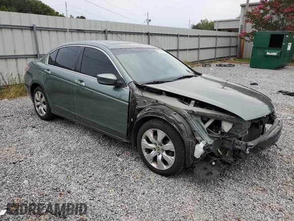2010 Honda Accord EX with VIN 1HGCP2F70AA150180, listed as a Copart auction lot 70264985 with 200,535 mi miles and Salvage title. Bid and sale history available at DreamBid. Image 4.