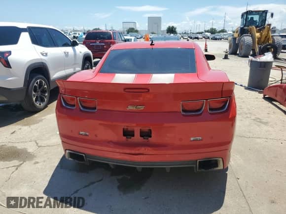 2011 Chevrolet Camaro 2SS с VIN 2G1FK1EJ4B9108845, выставлен на аукционе Copart как лот 61048735 с пробегом 103 867 миль миль и Списание • Salvage title. История ставок и продаж доступна на DreamBid. Изображение 6.