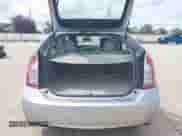 2013 Toyota Prius One с VIN JTDKN3DU8D1683512, выставлен на аукционе IAAI как лот 42780299 с пробегом 293 002 миль миль и . История ставок и продаж доступна на DreamBid. Изображение 17.