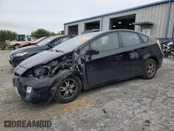 2011 Toyota Prius II with VIN JTDKN3DU7B0246717, listed as a Copart auction lot 81927455 with 230,626 mi miles and Salvage title. Bid and sale history available at DreamBid. Image 1.