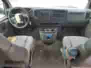 2006 Chevrolet Express Passenger с VIN 1GAHG39U261182933, выставлен на аукционе Copart как лот 43815515 с пробегом 369 854 миль миль и Списание • Salvage title. История ставок и продаж доступна на DreamBid. Изображение 8.