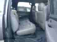 2001 Chevrolet Suburban LS with VIN 3GNFK16T51G255291, listed as a IAAI auction lot 42692685 with 243,404 mi miles and . Bid and sale history available at DreamBid. Image 8.