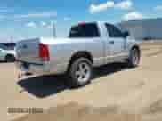 2004 Dodge 1500 SLT z VIN 1D7HU16D84J276942, wystawiony jako IAAI lot #42728583 z przebiegiem 171 843 mil mil oraz . Historia ofert i sprzedaży dostępna na DreamBid. Obrazek 4.