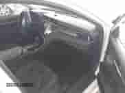 2019 Toyota Camry SE z VIN 4T1B11HK3KU847698, wystawiony jako IAAI lot #43421686 z przebiegiem 108 989 mil mil oraz . Historia ofert i sprzedaży dostępna na DreamBid. Obrazek 5.