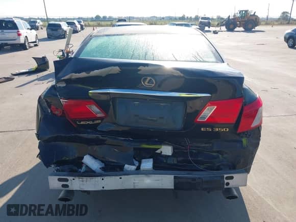 2007 Lexus ES 330 with VIN JTHBJ46G772022480, listed as a IAAI auction lot 43409190 with 178,327 mi miles and . Bid and sale history available at DreamBid. Image 16.