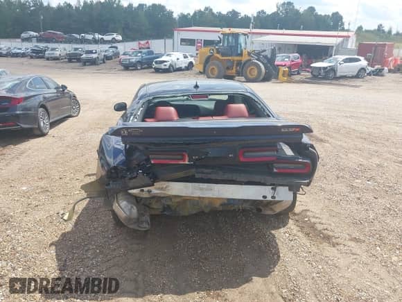 2015 Dodge Challenger SXT Plus с VIN 2C3CDZBG9FH869768, выставлен на аукционе IAAI как лот 43157895 с пробегом 170 091 миль миль и . История ставок и продаж доступна на DreamBid. Изображение 6.