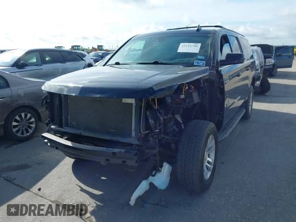 2017 Chevrolet Suburban LT with VIN 1GNSCHKC8HR233807, listed as a IAAI auction lot 42544768 with 154,007 mi miles and . Bid and sale history available at DreamBid. Image 2.