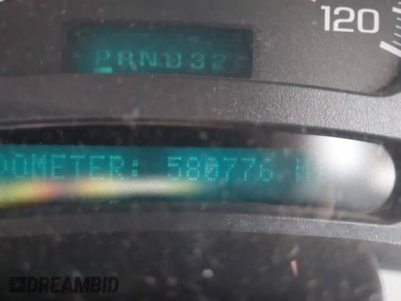 2003 Chevrolet Silverado 2500HD LS with VIN 1GCHC29113E249478, listed as a IAAI auction lot 42145187 with 580,776 mi miles and . Bid and sale history available at DreamBid. Image 15.