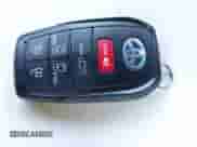 2025 Toyota Sienna Limited с VIN 5TDZSKFC1SS172228, выставлен на аукционе IAAI как лот 42951101 с пробегом 10 641 миль миль и . История ставок и продаж доступна на DreamBid. Изображение 11.