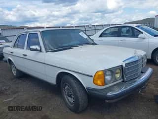 1984 Mercedes-Benz 300 D с VIN WDBAB33A9EA161712, выставлен на аукционе IAAI как лот 42305252 с пробегом 142 347 миль миль и . История ставок и продаж доступна на DreamBid. Изображение 1.
