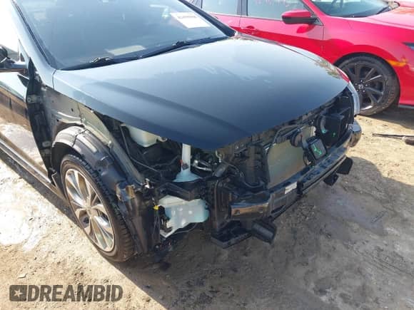 2015 Hyundai Sonata Limited с VIN 5NPE34AB1FH197065, выставлен на аукционе IAAI как лот 42458968 с пробегом 93 436 миль миль и . История ставок и продаж доступна на DreamBid. Изображение 6.