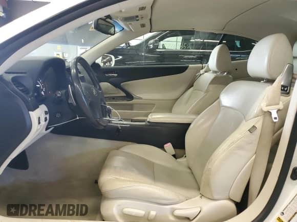 2010 Lexus IS 350 C с VIN JTHFE2C25A2502849, выставлен на аукционе Copart как лот 70441895 с пробегом 91 462 миль миль и Списание • Salvage title. История ставок и продаж доступна на DreamBid. Изображение 7.