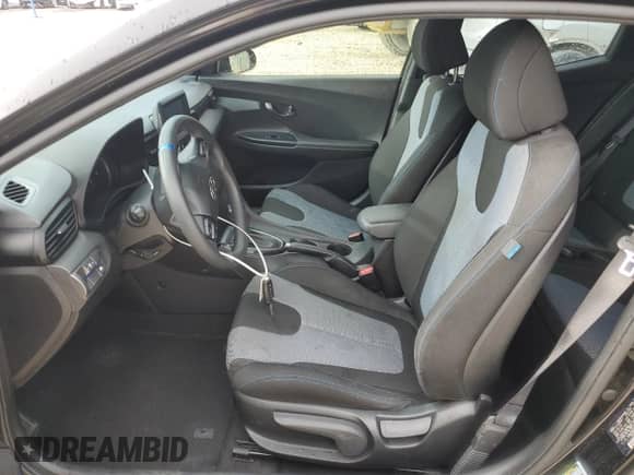 2020 Hyundai Veloster 2.0 с VIN KMHTG6AF0LU028954, выставлен на аукционе Copart как лот 71968435 с пробегом 87 578 миль миль и Списание • Salvage title. История ставок и продаж доступна на DreamBid. Изображение 7.