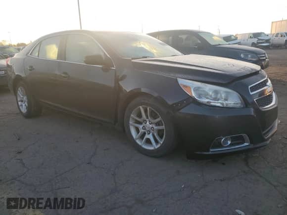 2013 Chevrolet Malibu Eco with VIN 1G11F5RR2DF121030, listed as a Copart auction lot 86263035 with 172,617 mi miles and Clean title. Bid and sale history available at DreamBid. Image 4.