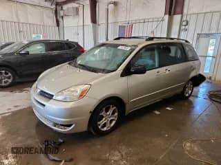 2005 Toyota Sienna LE with VIN 5TDBA23C75S043164, listed as a Copart auction lot 71073695 with 232,987 mi miles and Non repairable. Bid and sale history available at DreamBid. Image 1.